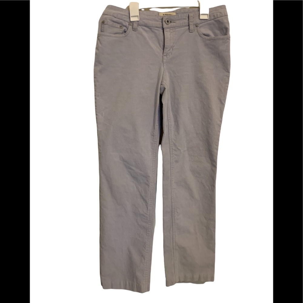 Womens gray St. John’s Bay Classic Fit, Straight leg Jeans